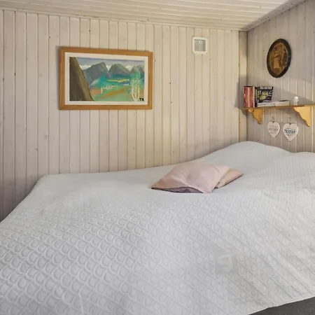 Holiday home Lovely In Bjert With Kitchen Binderup Strand