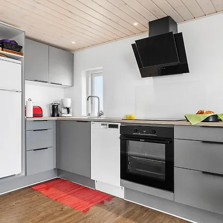 Lovely In Bjert With Kitchen 펜션 Binderup Strand
