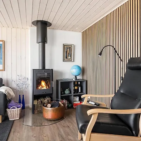 펜션 Lovely In Bjert With Kitchen